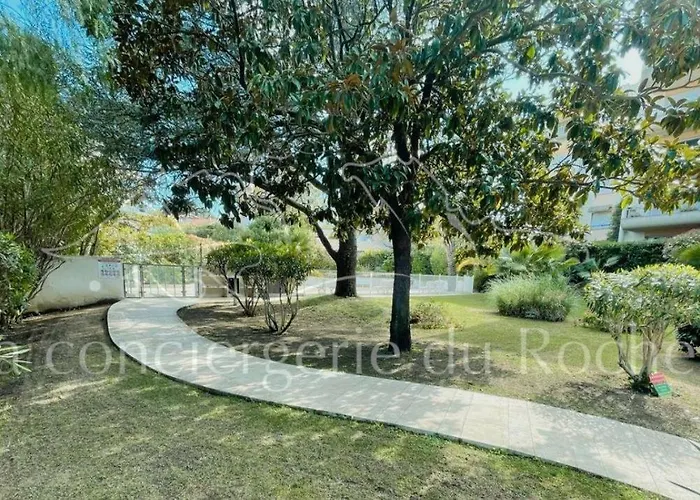 2 A 4 Pers A 500m Centre De Ste Maxime Сент-Максим